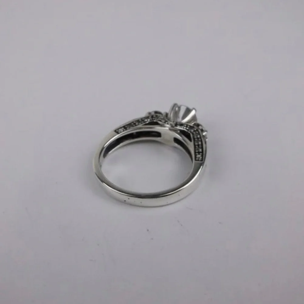 Vintage Sterling Silver Engagement Ring Size 7 - Picture 4 of 4